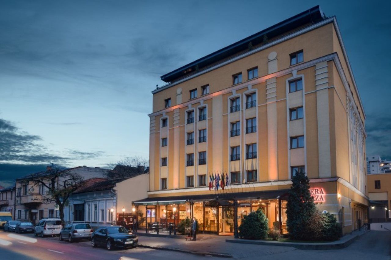 Hotel Opera Plaza Клуж-Напока Экстерьер фото